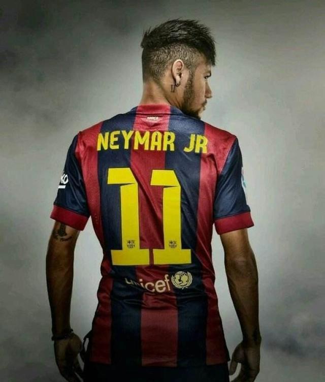 里步步受限 里步步受限