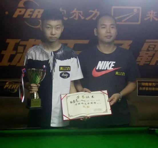 的双重压力 的双重压力